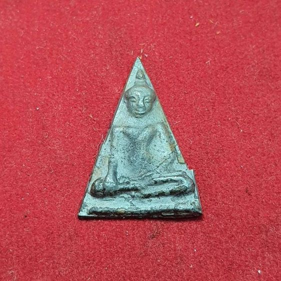 นางกำแพง เนื้อชินเงิน กรุ วัดบรมธาตุ กำแพงเพชร 