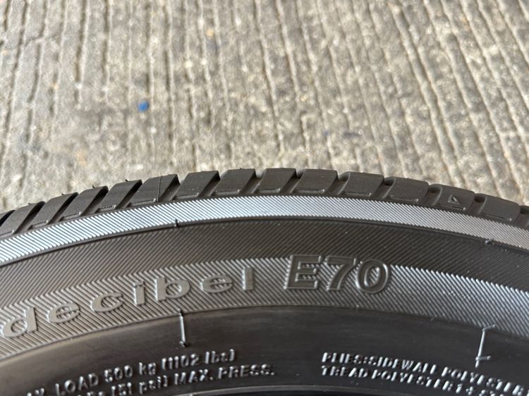 Toyota Yaris Play 1.2 Sport ขอบ 15 นิ้ว 🛞 รูปที่ 4