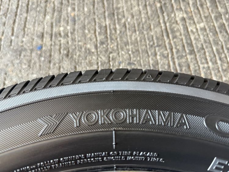 Toyota Yaris Play 1.2 Sport ขอบ 15 นิ้ว 🛞 รูปที่ 6