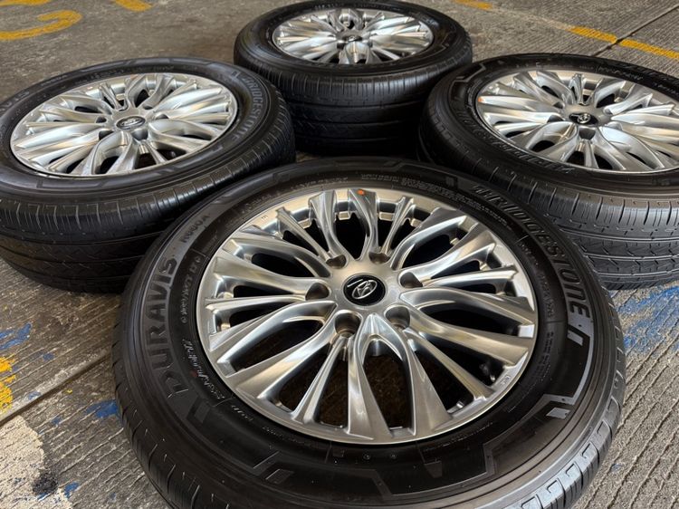 Hyundai H-1. Vip 17 นิ้ว Top (สี Hyper)💢 รูปที่ 3