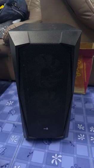 คอมตั้งโต๊ะ