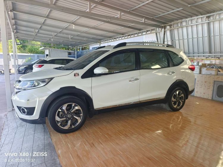 รถ Honda BR-V 1.5 V สี ขาว