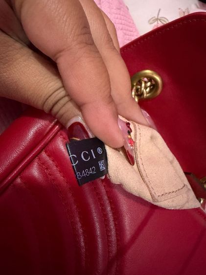 Gucci Marmont 22cm. GHW Bag Red มือสองสภาพสวย