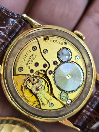 Vintage ZENITH Black Dial 18k Solid Gold หน้าปัดดำ หลักขีดทอง  ตัวเรือนทองคำ 18k​  รูปที่ 16