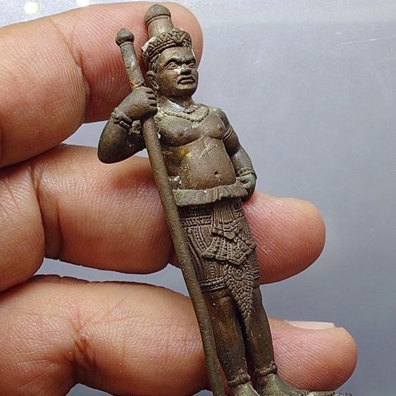 รูปหล่อ ท้าวหิรัญพนาสูร (ฮู) เนื้อทองเหลืองรมดำ ขนาดบูชา 7.6 ซม. รุ่น ครบรอบ 107 ปี ถวายงานมูลนิธิอนุรักษ์พระราชวังพญาไท ปี2556 พร้อมกล่องเด รูปที่ 4