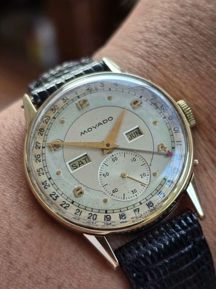 Vintage Movado Triple-Date  Calendar 14k Yollow Gold ปี1940s หน้าเฟดเดิมๆ 2หน้าต่าง 2เข็มครึ่ง มีวันที่ ตัวเรือนทองคำแท้14k  รูปที่ 13