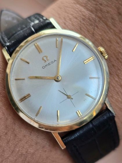 Vintage OMEGA Silver Dial 14k Solid Gold  หน้าปัดขาวSilver หลักขีด 2เข็มครึ่ง ตัวเรือนทองคำ14k   รูปที่ 5