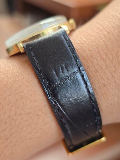 Vintage ETERNA Silver Dial Solid Gold หน้าปัดสวย หลักขีดสอดนิน  ตัวเรือนทองคำแท้ 14k  รูปที่ 10