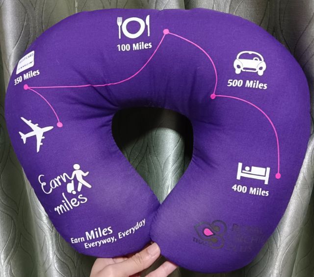 หมอนรองคอ การบินไทย