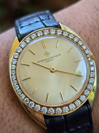 นาฬิกา VACHERON CONSTANTIN GENEVE Diamond Vintage Men's Watch 18k Yellow Gold ขอบเพชรแท้เรียงเล็ก-ใหญ่ขาวสวยเล่นไฟ  รูปที่ 2