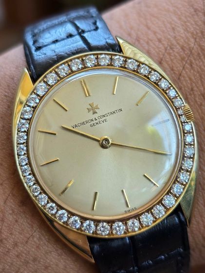 นาฬิกา VACHERON CONSTANTIN GENEVE Diamond Vintage Men's Watch 18k Yellow Gold ขอบเพชรแท้เรียงเล็ก-ใหญ่ขาวสวยเล่นไฟ  รูปที่ 15