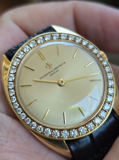 นาฬิกา VACHERON CONSTANTIN GENEVE Diamond Vintage Men's Watch 18k Yellow Gold ขอบเพชรแท้เรียงเล็ก-ใหญ่ขาวสวยเล่นไฟ  รูปที่ 7