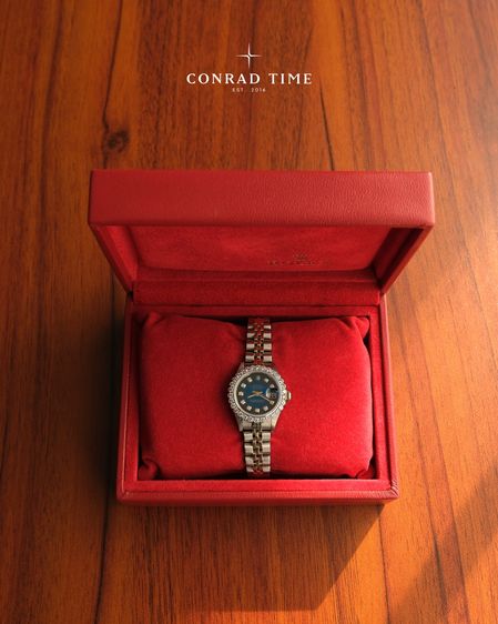 Rolex Datejust 69173 Blue Vignette Diamond Dial Two-Tone Jubilee 1995 26mm. 