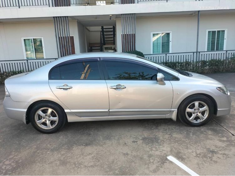 Honda Civic 2010 1.8 E i-VTEC Sedan เบนซิน ไม่ติดแก๊ส เกียร์อัตโนมัติ บรอนซ์เงิน รูปที่ 2