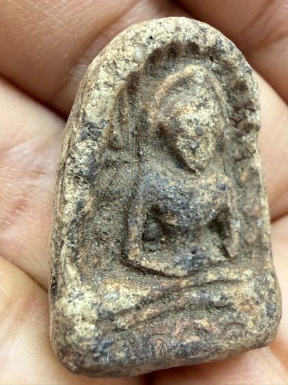 มีกูใว้ไม่จน พระซุ้มกอเนื้อเก่าๆมีกนกพระแกร่งๆถึงยุค 600ปี พระเหมาๆบ้านๆ พระคนแก่เก่าๆเก็บ ทิ้งใว้ก่อนจากไป 081-3330446 line tonyabu รูปที่ 8