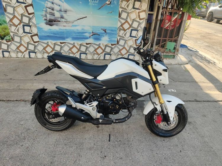 🛵ยังไงก็ขาย MSX125 ปี 59 เครื่องดี สีสวย สตาร์ทมือ รถบ้านพร้อมใช้งาน เปลี่ยนน้ำมันเครื่องฟรี ส่งฟรี30กิโล รูปที่ 3