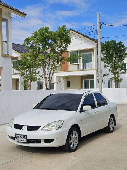 รถ Mitsubishi Lancer 1.6 GLX สี ขาว