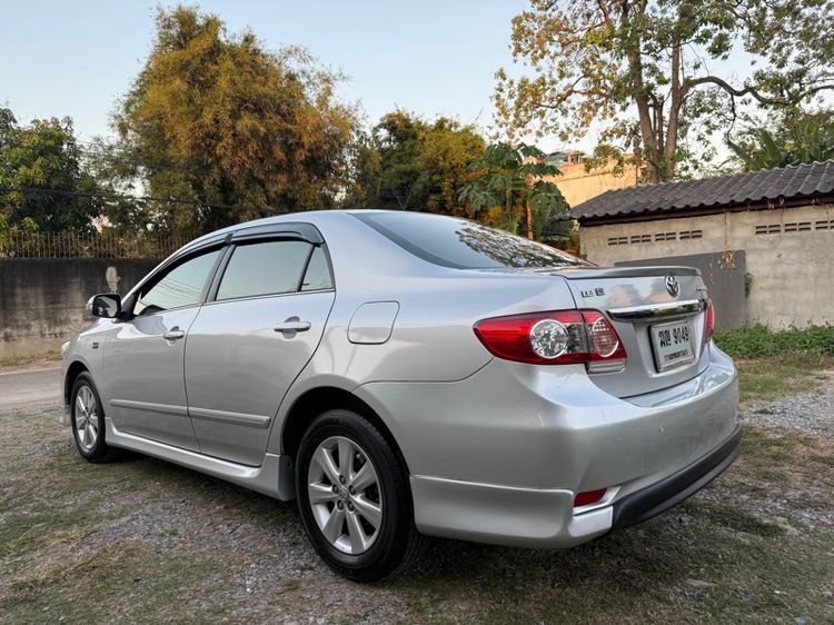 Toyota Altis 2012 1.8 E Sedan เบนซิน ไม่ติดแก๊ส เกียร์อัตโนมัติ เทา รูปที่ 4