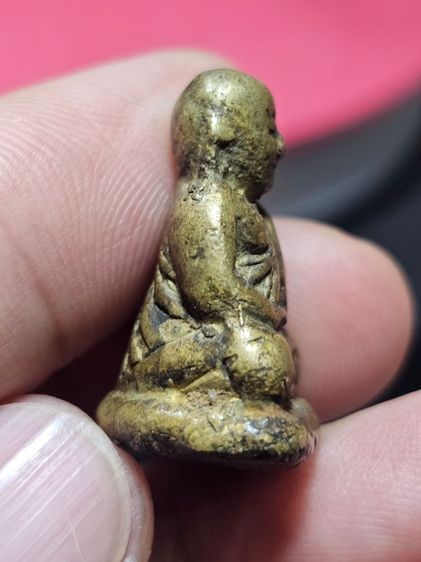 รูปหล่อหลวงพ่อเงิน รูปที่ 8