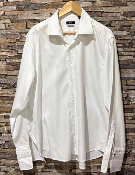 เสื้อ Hugo Boss