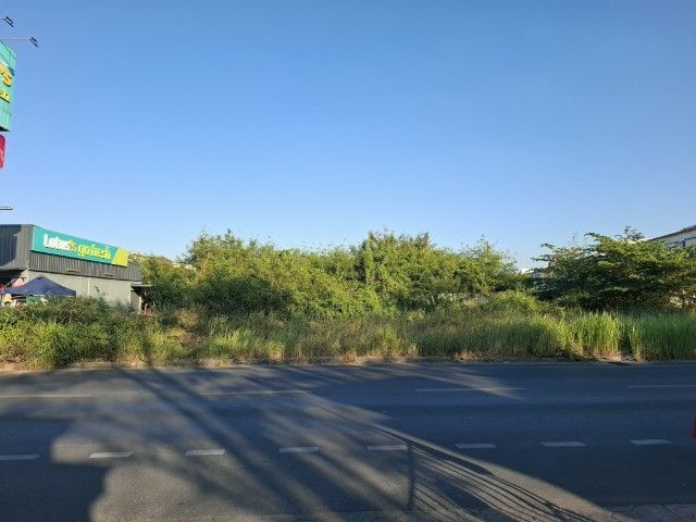 ขายที่ดิน 19ไร่ 3งาน 26 ตารางวา บางกะปิ กทม. เหมาะทำหมู่บ้าน