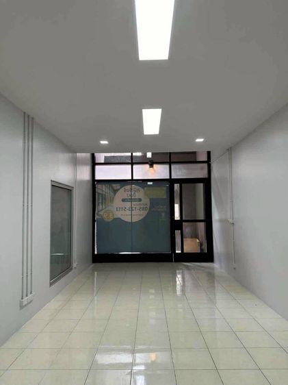 ให้เช่า Shop  2 ชั้น ตกแต่งใหม่ พื้นที่กว้าง อาคารสุพีเรียร์ เมืองทองธานี