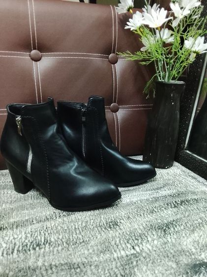 รองเท้าบูท รูปที่ 2