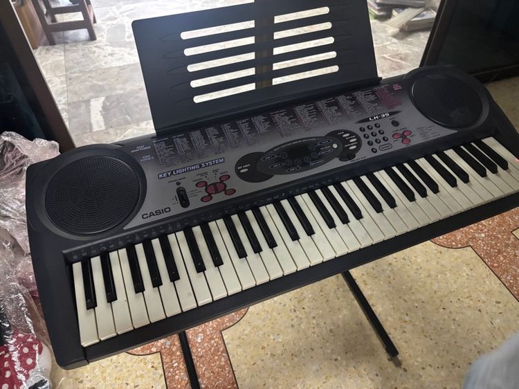 CASIO LK-35 Keyboard พร้อมขาตั้ง