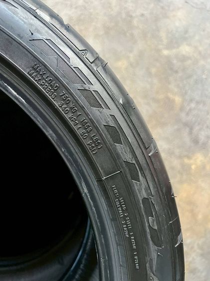 ยาง NITTO NT555 G2 245 40 19 เส้น 750 บาท ดอกเต็ม รูปที่ 4