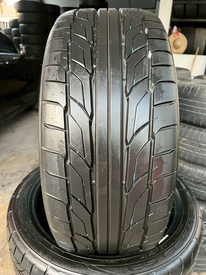 ยาง NITTO NT555 G2 245 40 19 เส้น 750 บาท ดอกเต็ม รูปที่ 2
