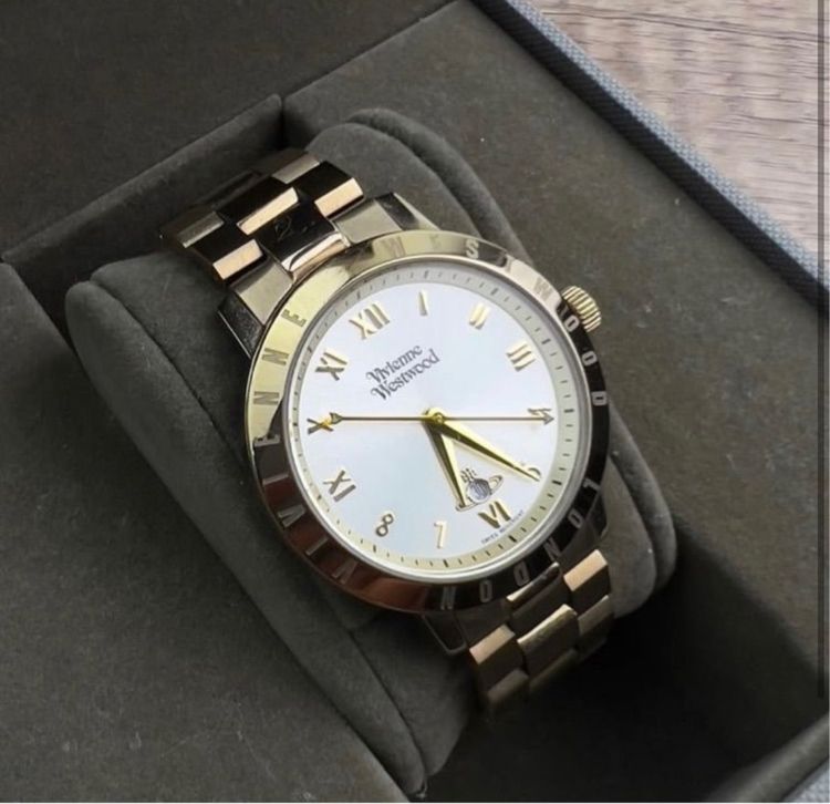 นาฬิกา Vivienne Westwood รูปที่ 2