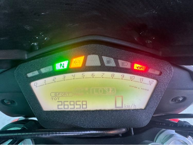 Ducati Hypermotard 821 สีแดงปี2014 รูปที่ 13