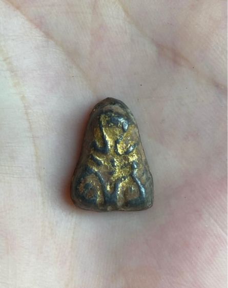 พระปิดตาหลวงปู่เอี่ยมวัดหนัง