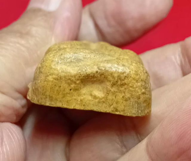 ปิดตาหลวงพ่อแดง วัดเขาบรรไดอิฐ รูปที่ 2