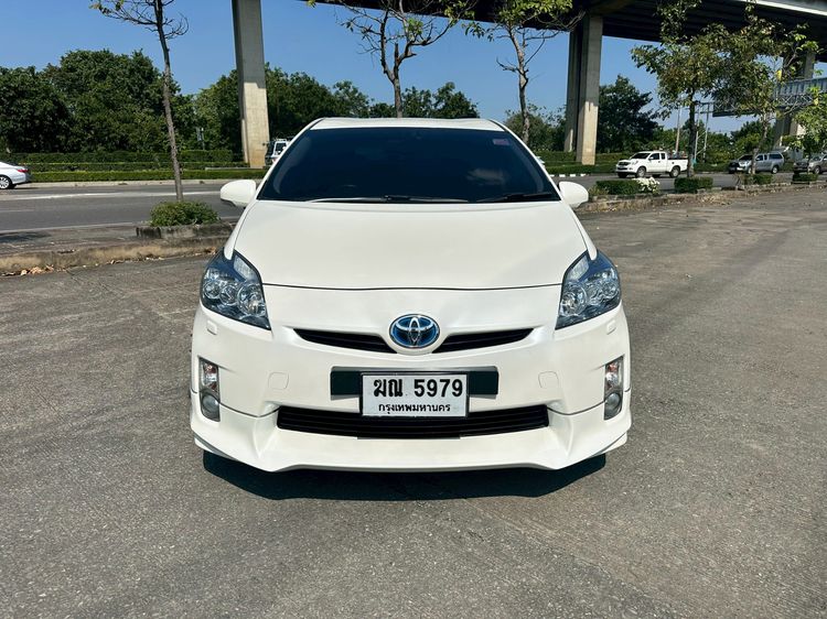Toyota Prius 2012 1.8 Hybrid Sedan ไฮบริด ไม่ติดแก๊ส เกียร์อัตโนมัติ ขาว รูปที่ 3