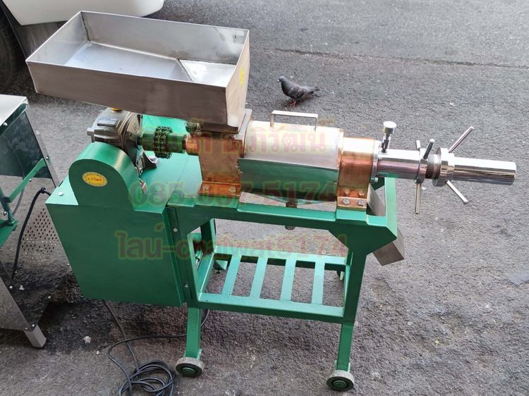 เครื่องคั้นกะทิหัวจรวด4น๊อตทองเหลือง1แรง