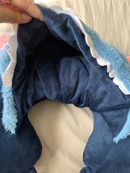 หมอนรองคอ พร้อมหมวก stitch  รูปที่ 3