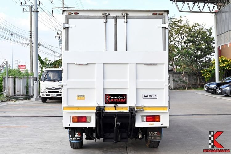 Toyota Hilux Revo 2022 2.4 Entry Pickup ดีเซล ไม่ติดแก๊ส เกียร์ธรรมดา ขาว รูปที่ 4