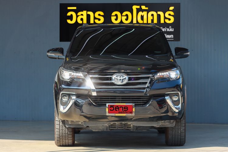 Toyota Fortuner 2019 2.4 V Utility-car ดีเซล ไม่ติดแก๊ส เกียร์อัตโนมัติ ดำ รูปที่ 2