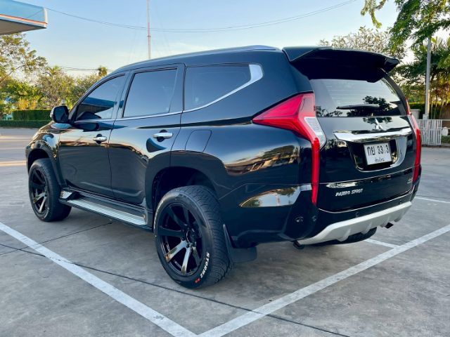 Mitsubishi Pajero Sport 2015 2.4 GT Premium ดีเซล ไม่ติดแก๊ส เกียร์อัตโนมัติ ดำ รูปที่ 3