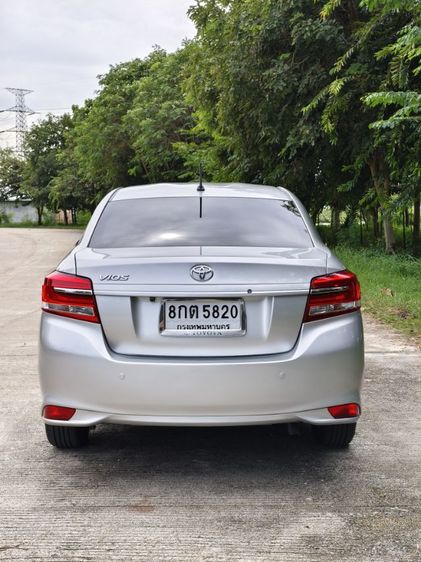 Toyota Vios 2019 1.5 Mid Sedan เบนซิน LPG เกียร์อัตโนมัติ เทา รูปที่ 2