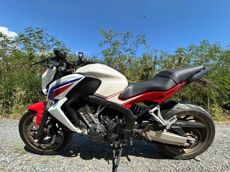 Honda 2014 cb650f จดปี 2015