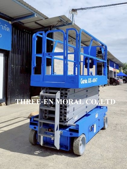 รถกระเช้า Scissor Lift Genie GS-4047 รูปที่ 3