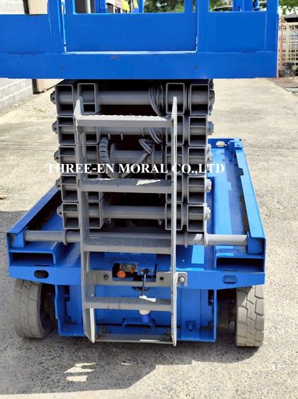 รถกระเช้า Scissor Lift Genie GS-4047 รูปที่ 2