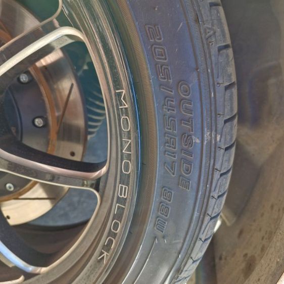 ยางรถยนต์ dunlop lm705  205 45r17 รูปที่ 2