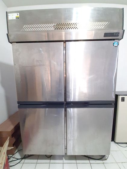ด่วน ตู้แช่สแตนเลส 4 ประตู ราคาถูก สำหรับร้านอาหาร 
