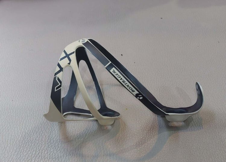 ขากระติกคาร์บอน Bontrager มือสอง 2 ชิ้น รูปที่ 5