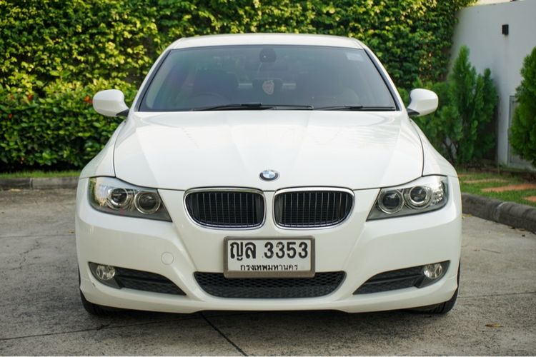 BMW Series 3 2010 318i เบนซิน เกียร์อัตโนมัติ ขาว รูปที่ 3