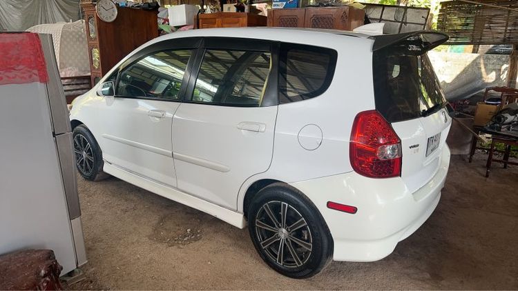 Honda Jazz 2006 1.5 S i-DSi Sedan เบนซิน เกียร์ธรรมดา ขาว รูปที่ 3