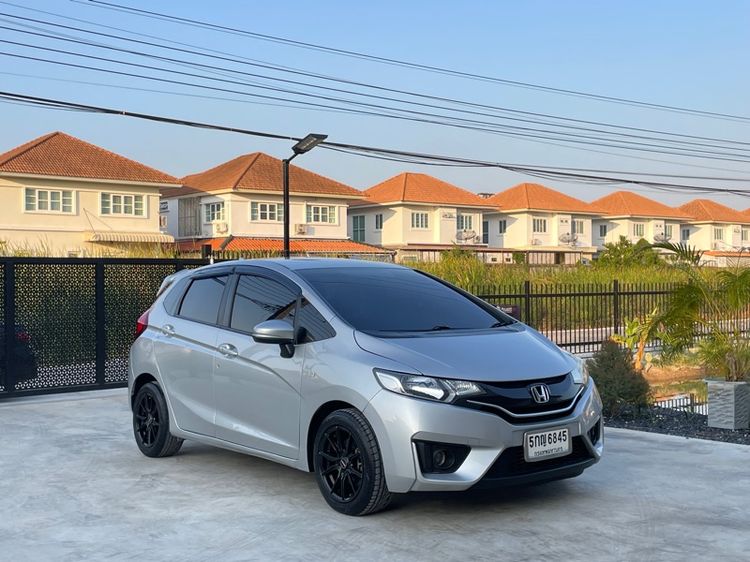 Honda Jazz 2015 1.5 V i-VTEC Sedan เบนซิน ไม่ติดแก๊ส เกียร์อัตโนมัติ บรอนซ์เงิน รูปที่ 3